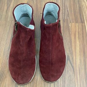 Josef Seibel Spirit of Nature suede boots size 7 maroon